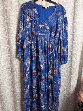 Westbound Blue Floral V‑Neck Maxi Dress